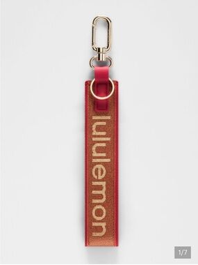 NWT lululemon Never Lost Wordmark Keychain RARE